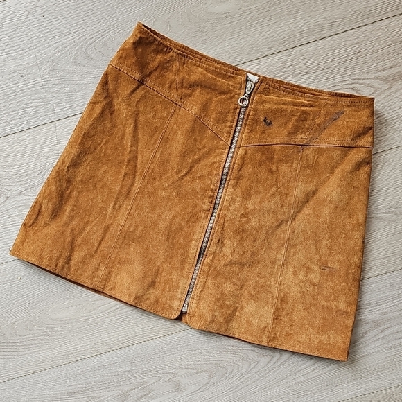 Anthropologie Six Crisp Days Genuine Suede Front Zip Up Mini Skirt Large *flaws* - Picture 1 of 17